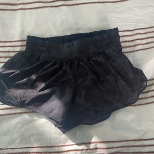 Camo lululemon shorts